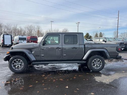 2026 Jeep Gladiator Sport S