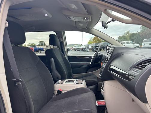 2012 Dodge Grand Caravan Crew