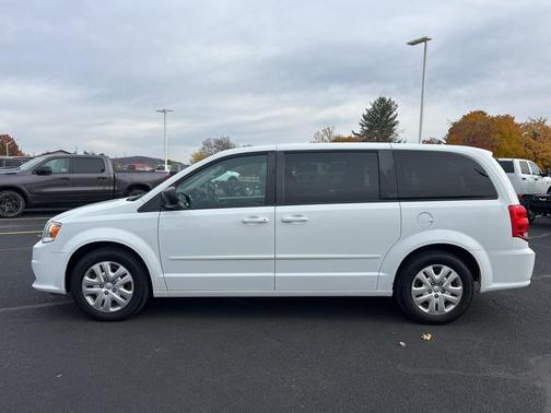 2016 Dodge Grand Caravan AVP/SE