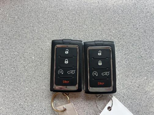 Velvet Red Pearlcoat 2023 Jeep Grand Cherokee Limited