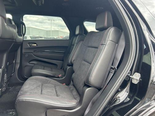 DB Black Clearcoat 2026 Dodge Durango GT Plus