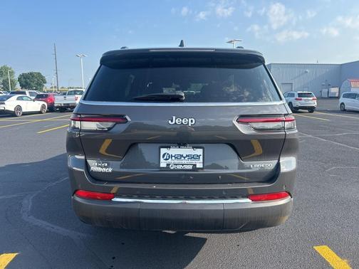 2025 Jeep Grand Cherokee L Laredo