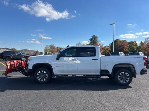 2023 Chevrolet Silverado 2500 Custom