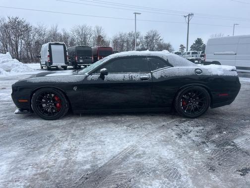 2015 Dodge Challenger SRT Hellcat
