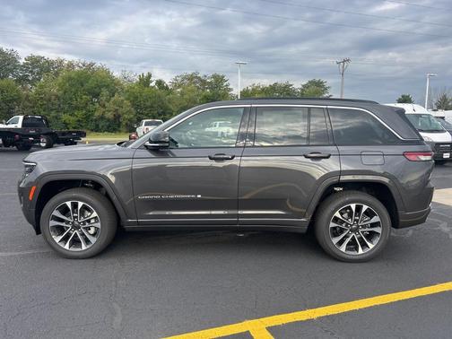 2025 Jeep Grand Cherokee Overland