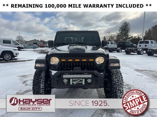 2022 Jeep Gladiator Overland