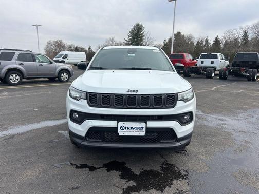 Bright White Clearcoat 2026 Jeep Compass Latitude