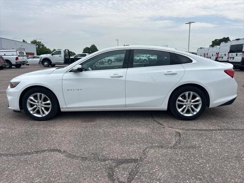 2017 Chevrolet Malibu 1LT