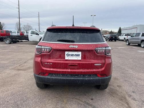 2025 Jeep Compass Latitude