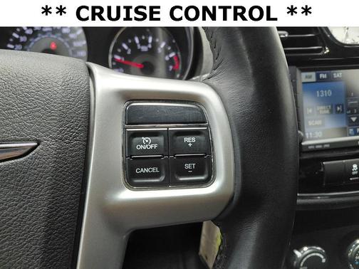 2011 Chrysler 200 Touring