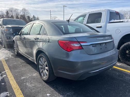 2011 Chrysler 200 Touring
