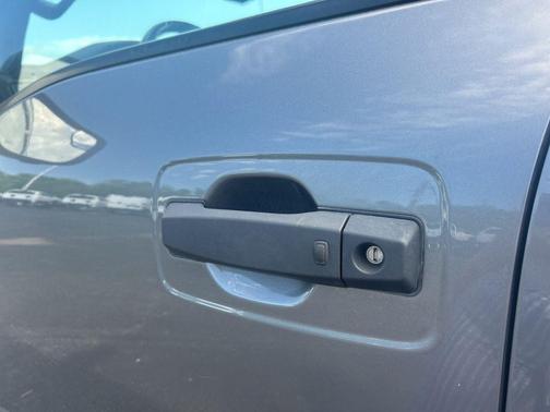 Gun Metallic 2020 Nissan Titan PRO-4X
