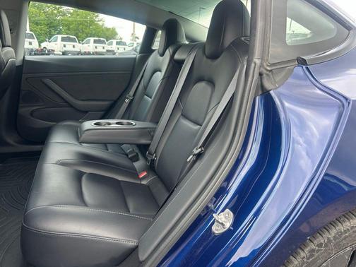 2018 Tesla Model 3 Performance