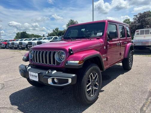 2024 Jeep Wrangler 4-Door Sahara 4x4