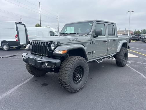 2021 Jeep Gladiator Sport