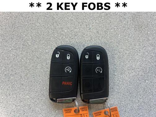 Diamond Black Crystal Pearlcoat 2024 Jeep Compass Limited