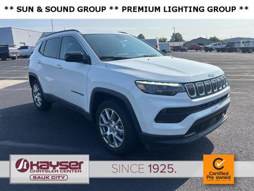 2022 Jeep Compass Latitude Lux