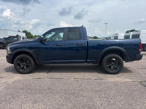 2024 RAM 1500 Classic Warlock Quad Cab 4x4 6'4' Box
