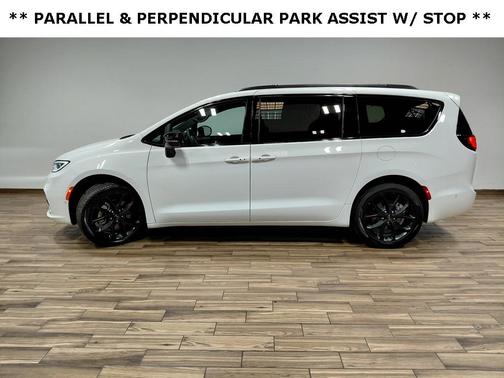 2024 Chrysler Pacifica Limited