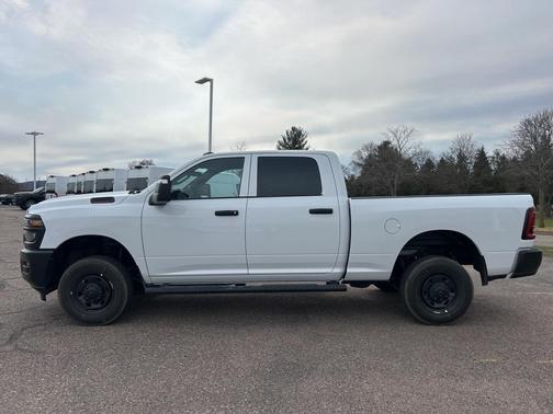 2025 RAM 2500 Tradesman Crew Cab 4x4 6'4' Box