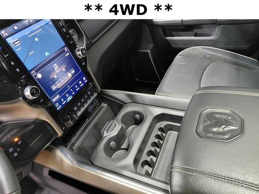 2024 RAM 3500 Laramie Crew Cab 4x4 8' Box