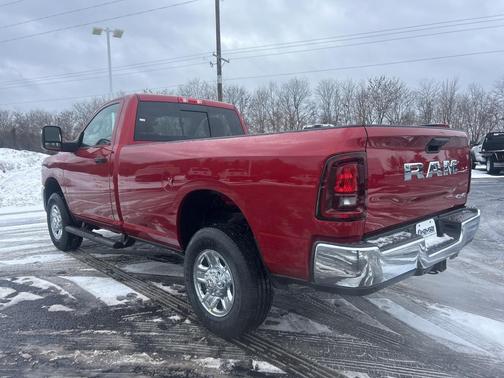 2026 RAM 2500 Tradesman Regular Cab 4x4 8' Box