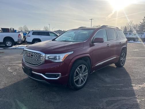 2017 GMC Acadia Denali