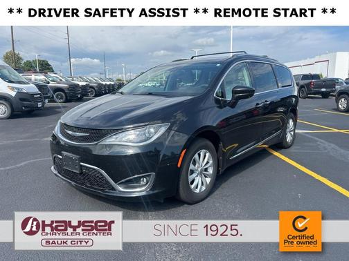 2018 Chrysler Pacifica Touring-L