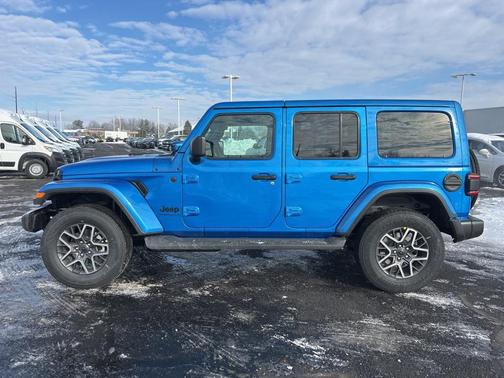 2026 Jeep Wrangler 4-Door Sahara 4x4