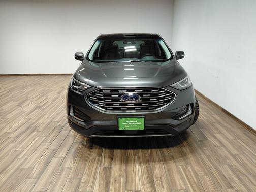 Magnetic Metallic 2020 Ford Edge Titanium