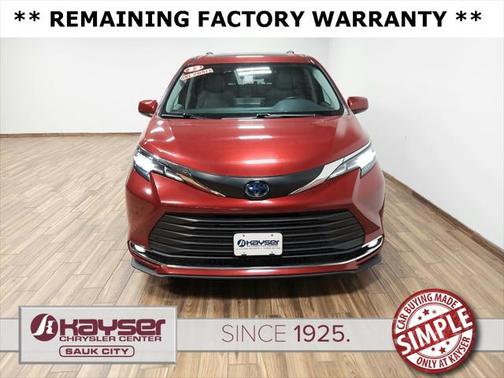 2023 Toyota Sienna XLE