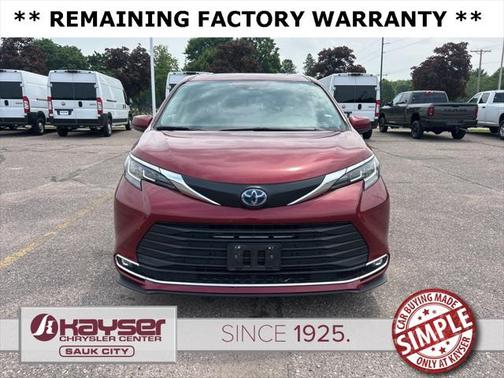 2023 Toyota Sienna XLE