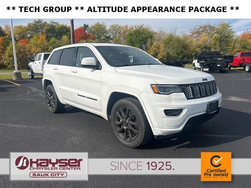 2022 Jeep Grand Cherokee Laredo