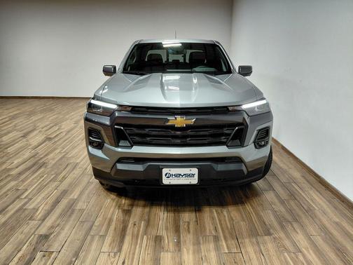 Sterling Gray Metallic 2025 Chevrolet Colorado LT