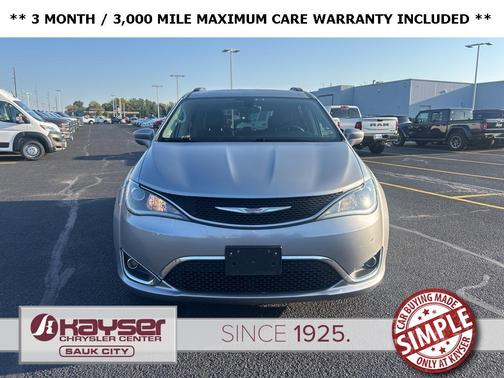 2017 Chrysler Pacifica Touring-L