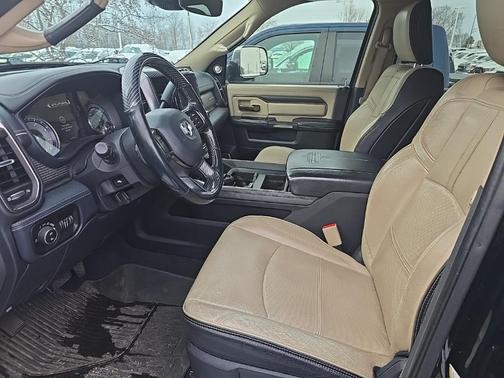 2019 RAM 2500 Limited Mega Cab 4x4 6'4' Box