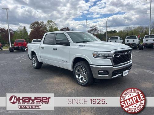Bright White Clearcoat 2026 RAM 1500 Big Horn/Lone Star