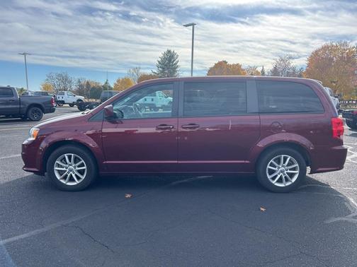 2020 Dodge Grand Caravan SE