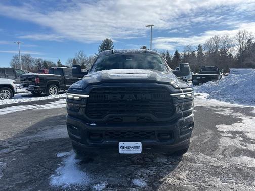 2026 RAM 2500 Laramie Crew Cab 4x4 6'4' Box