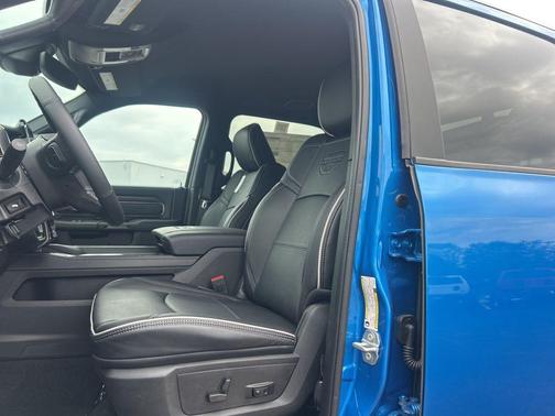 Hydro Blue Pearlcoat 2026 RAM 2500 Power Wagon