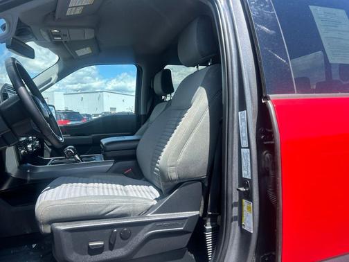 Red 2023 Ford F-150 XLT