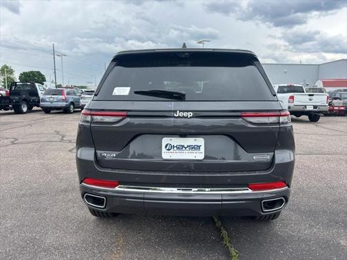 2025 Jeep Grand Cherokee Overland