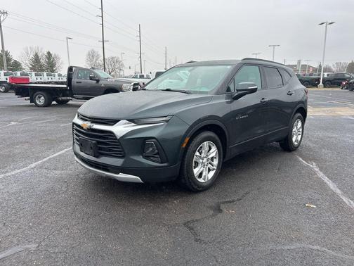 Graphite Metallic 2019 Chevrolet Blazer 2LT