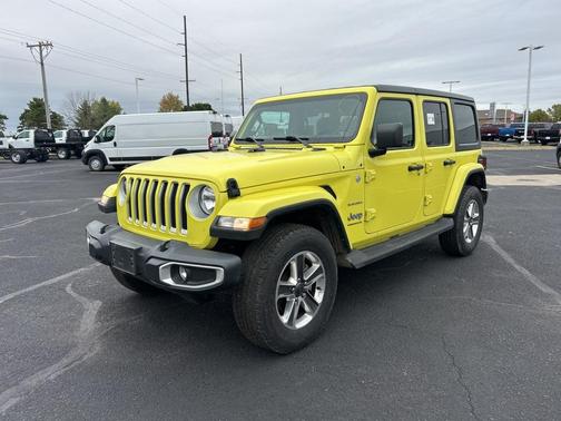 2023 Jeep Wrangler 4-Door Sahara