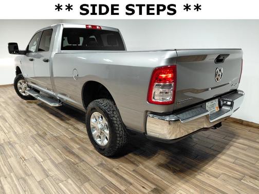2024 RAM 2500 Big Horn Crew Cab 4x4 8' Box