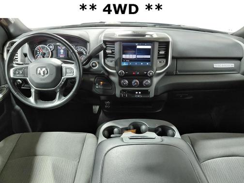 2024 RAM 2500 Big Horn Crew Cab 4x4 8' Box