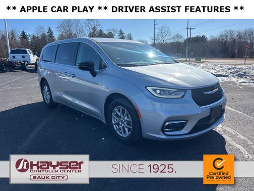 2024 Chrysler Pacifica Touring L