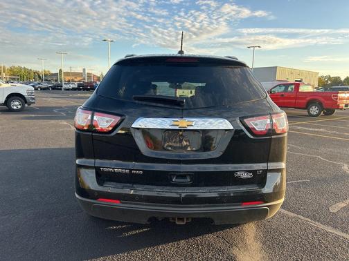2017 Chevrolet Traverse 1LT