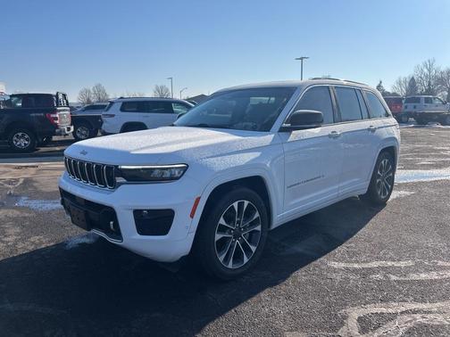 2023 Jeep Grand Cherokee Overland