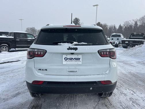 2026 Jeep Compass Latitude